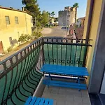 Baboe Iun F1037 Penzion Torre Grande