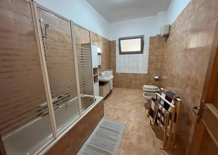 Baboe Iun F1037 Pensionat 3*